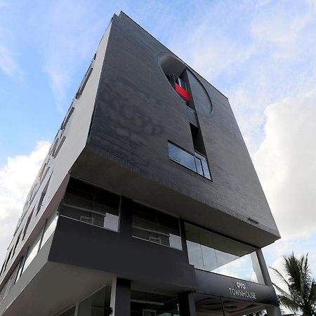 Super Townhouse Reva College University Yelahanka Εξωτερικό φωτογραφία